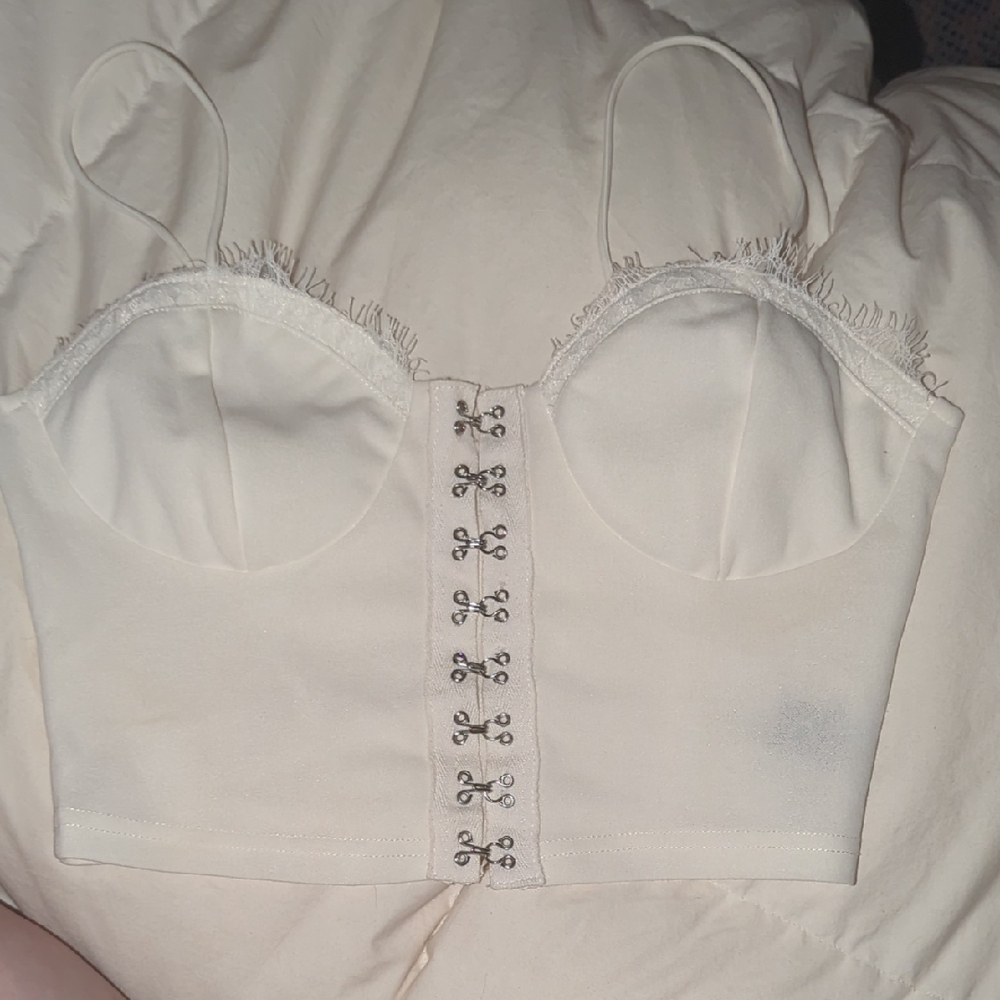 Shein Elegant Cream Lace-Trimmed Bustier